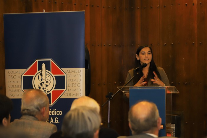 Presidenta de Colegio Médico participó en seminario sobre Control de Calidad de la Educación Superior en Medicina